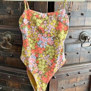 One Piece Billabong cutie